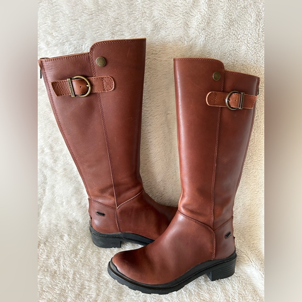 Smartpak Woman’s Leather Riding Boots. Size 8